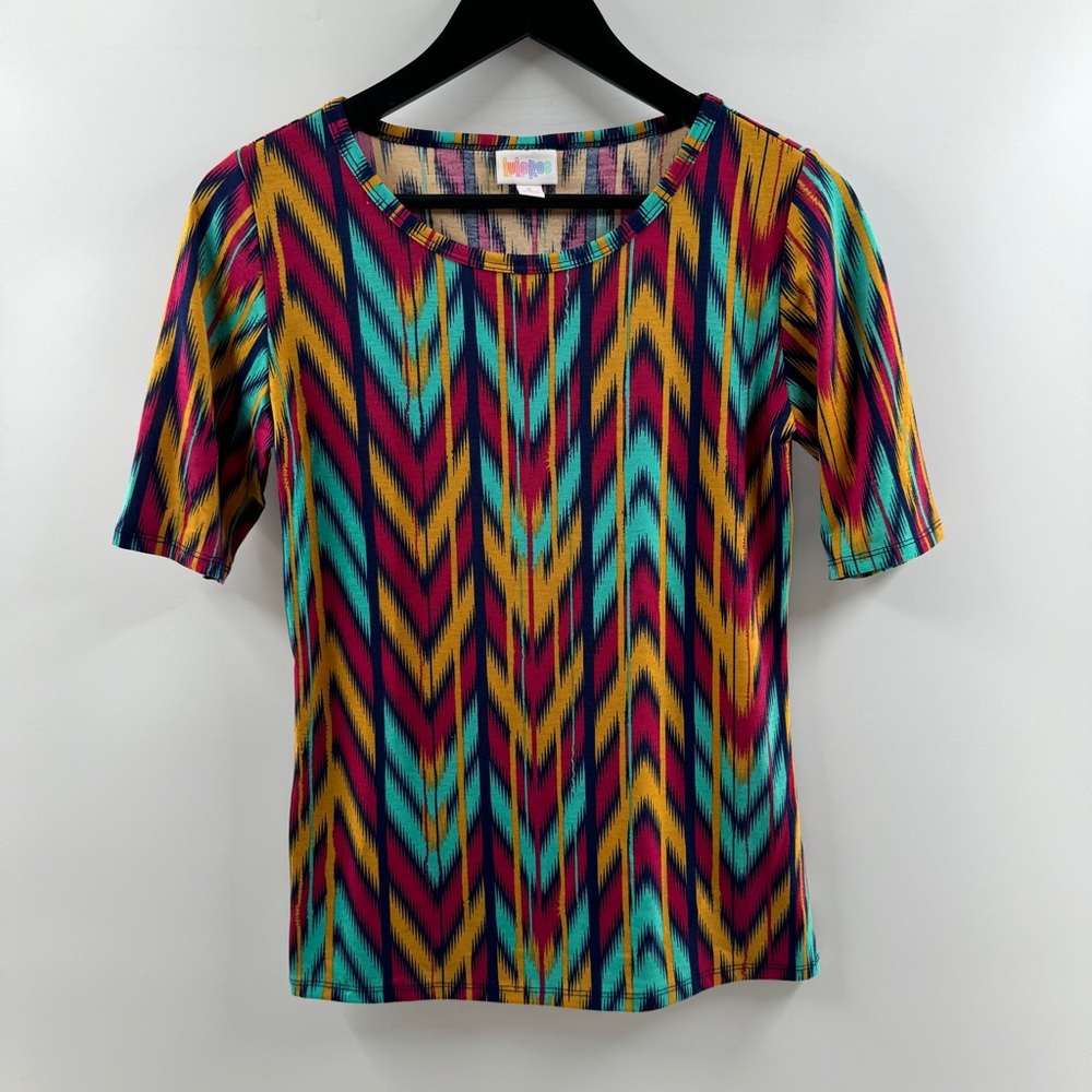 LuLaRoe Gigi Top Size Small NWOT